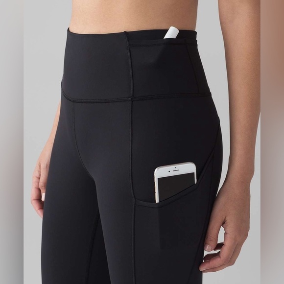 Lululemon Fast & Free Crop II *Nulux 19" - Picture 4 of 13